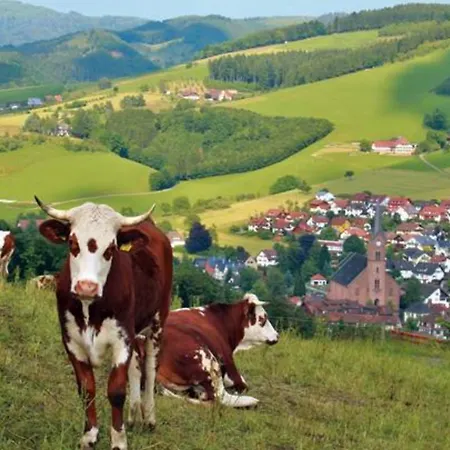 Zur Linde Séjour à la ferme